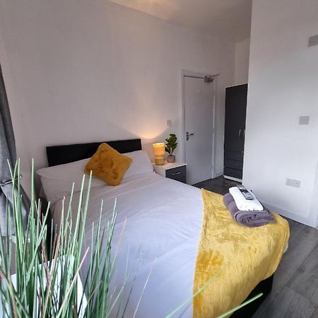 23 Woodhouse Vila Stoke-on-Trent Exterior foto